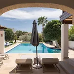Nefeli Villa