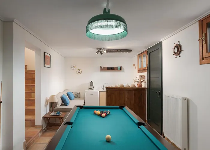 Nefeli Термисия